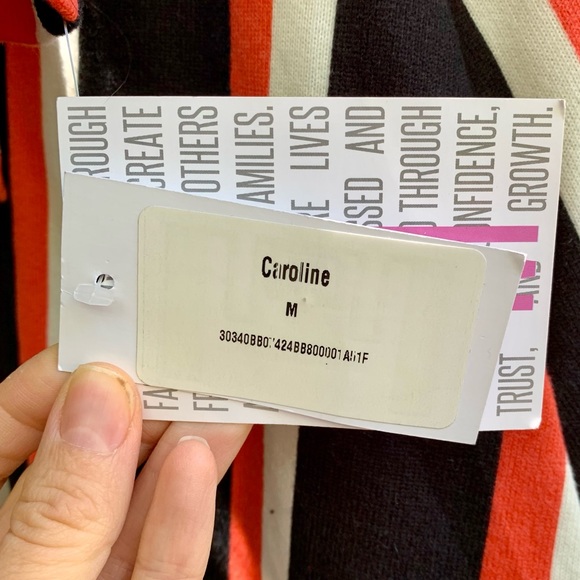 NWT LuLaRoe Cardigan M Stripe Caroline Orange Open Front Pockets Thanksgiving - Picture 9 of 10